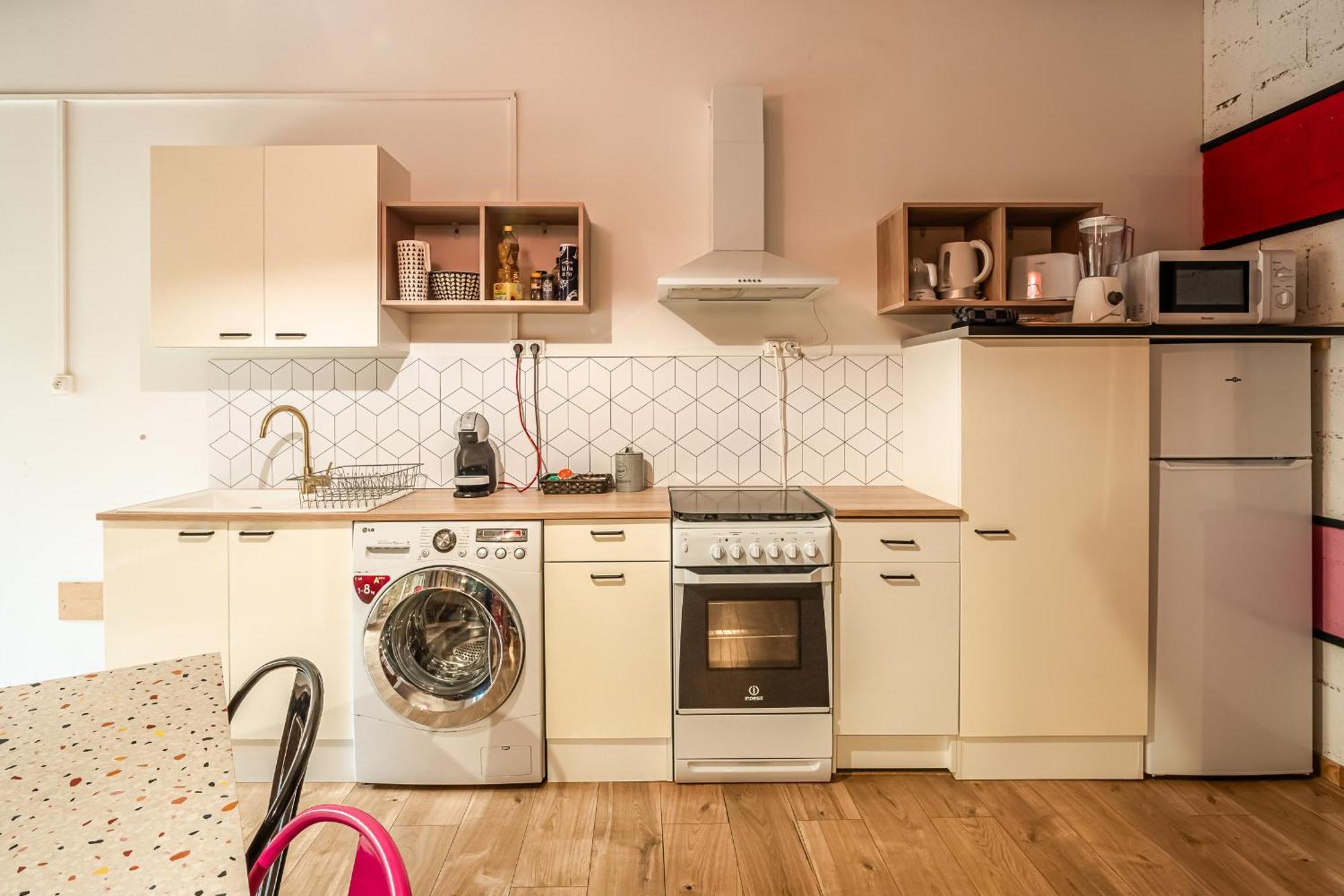 Resi'Danse Piscine Clim Wifi Centre Ville 5 Pers Лезиньян-Корбьер Экстерьер фото